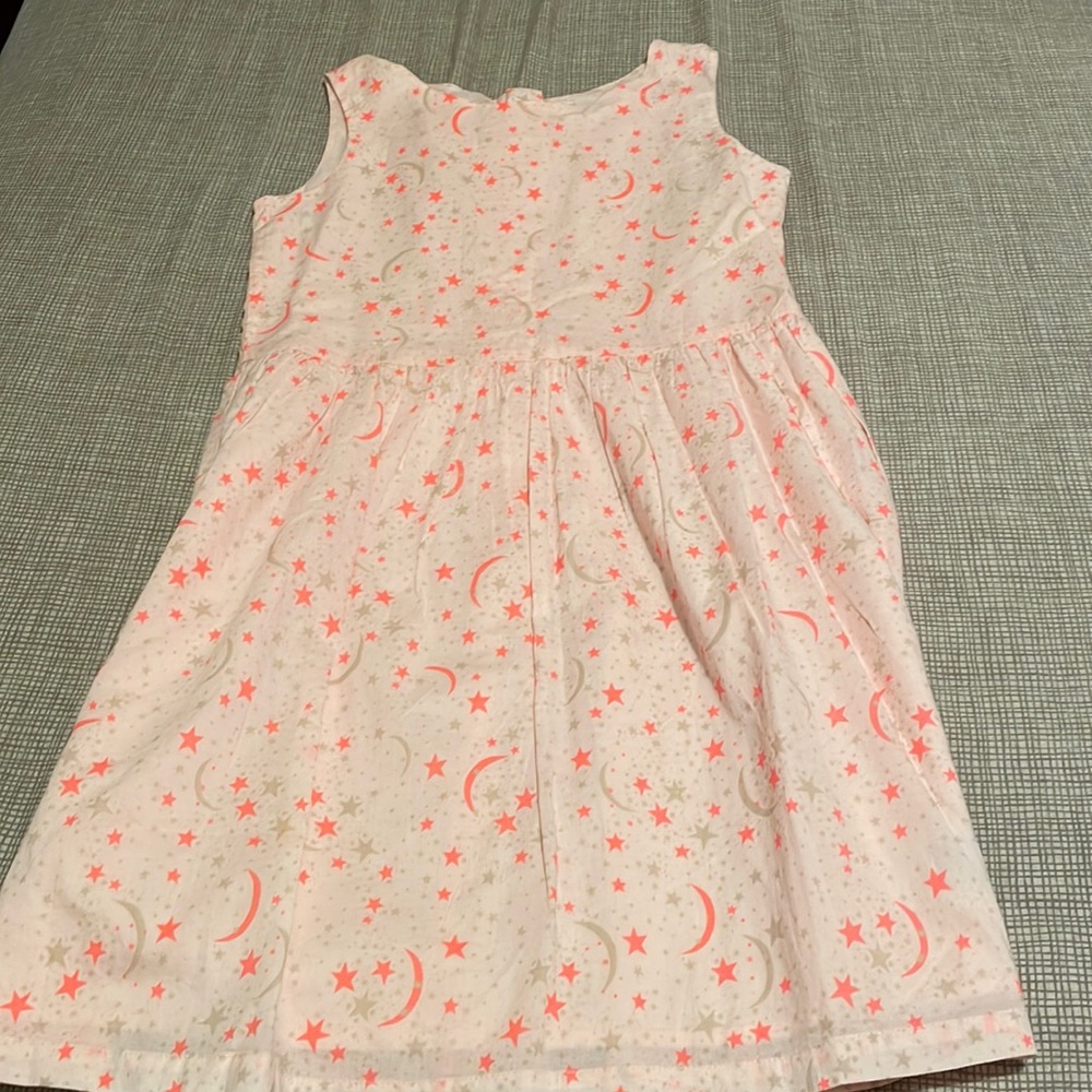 Girls dress